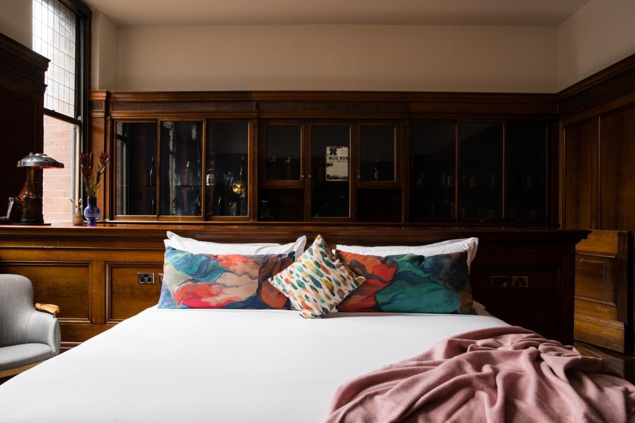 The Old Clare By Ode Hotels Sydney Exteriér fotografie A bedroom at the hotel